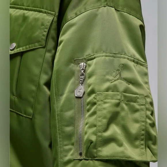 GORGEOUS JORDAN RENEGADE WOMEN’S JACKET !!! - Picture 5 of 13